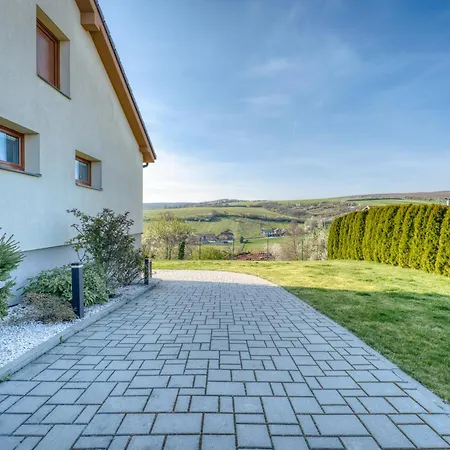 Vista 375 Lovcice (Hodonin)
